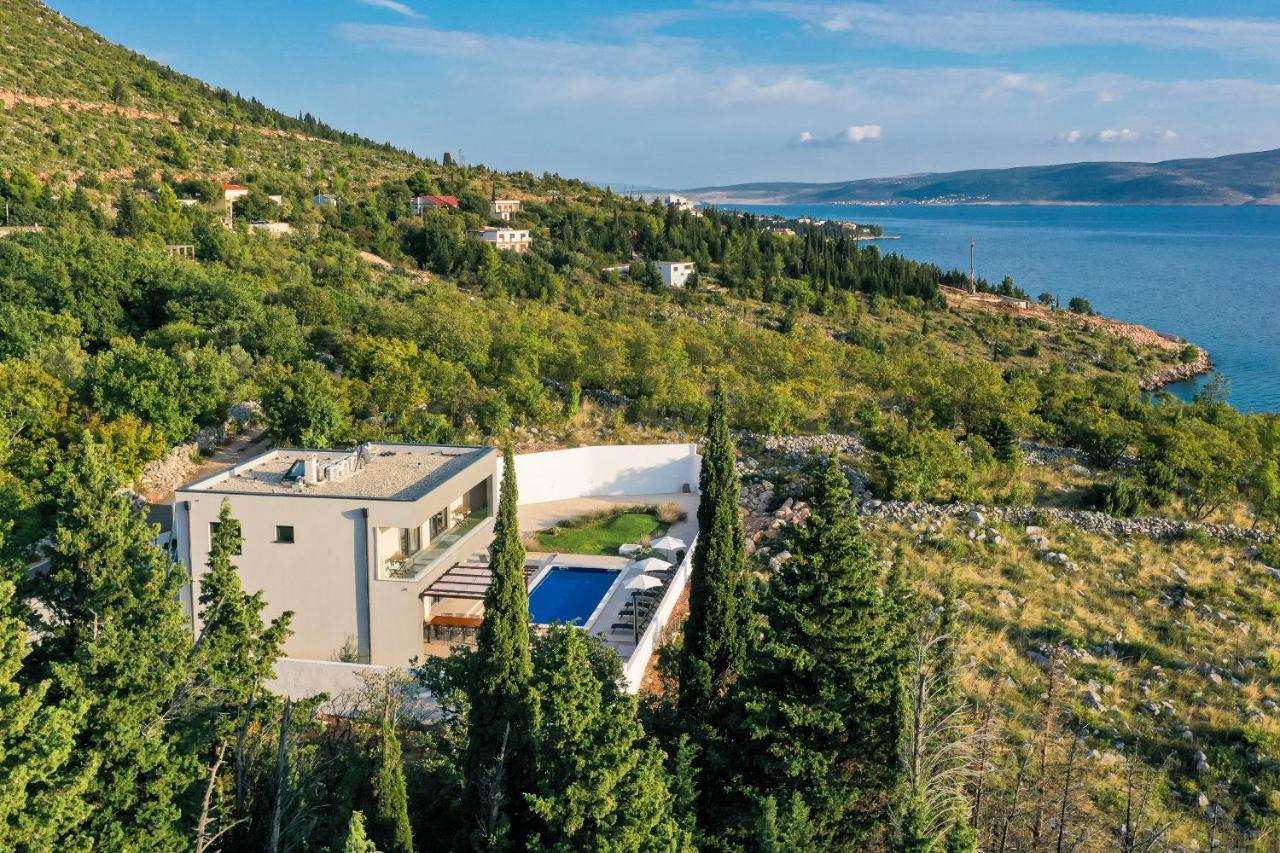 Villa Royal Promons - Heated Pool Starigrad Paklenica Esterno foto