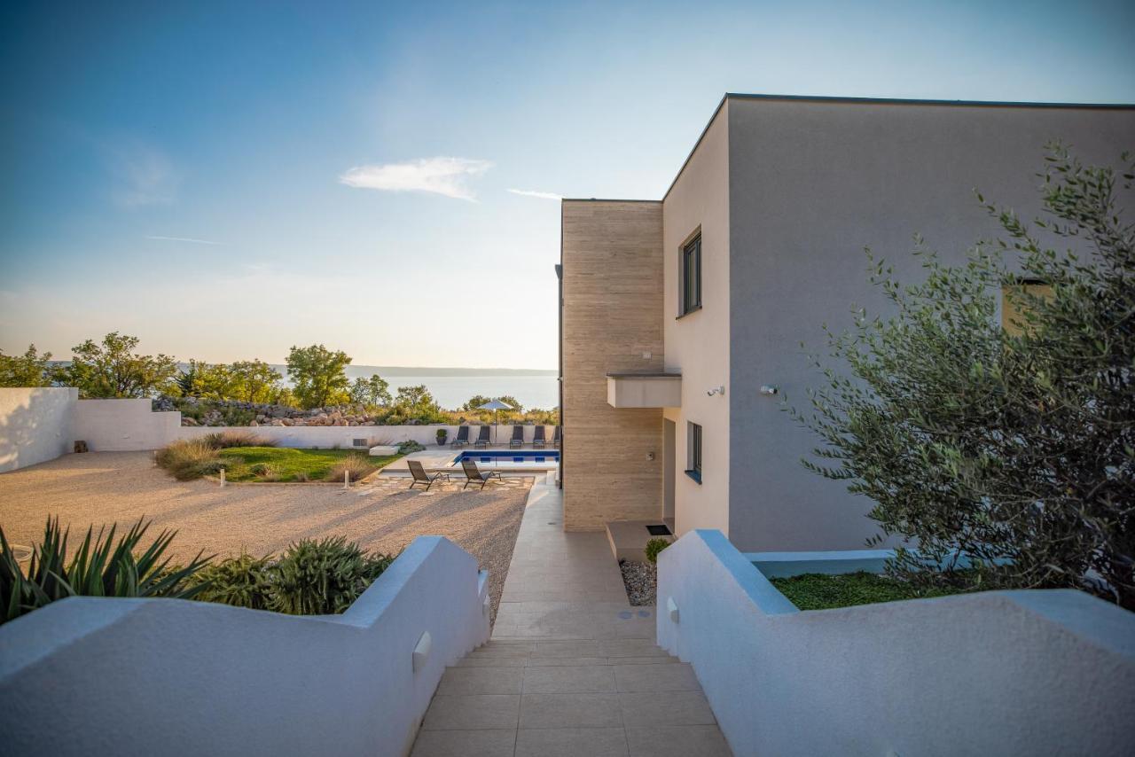 Villa Royal Promons - Heated Pool Starigrad Paklenica Esterno foto