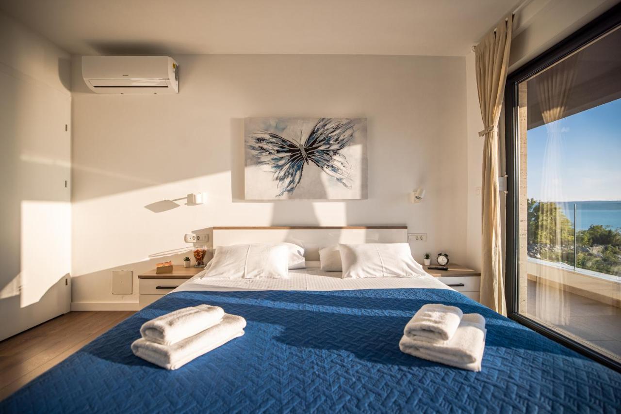 Villa Royal Promons - Heated Pool Starigrad Paklenica Esterno foto