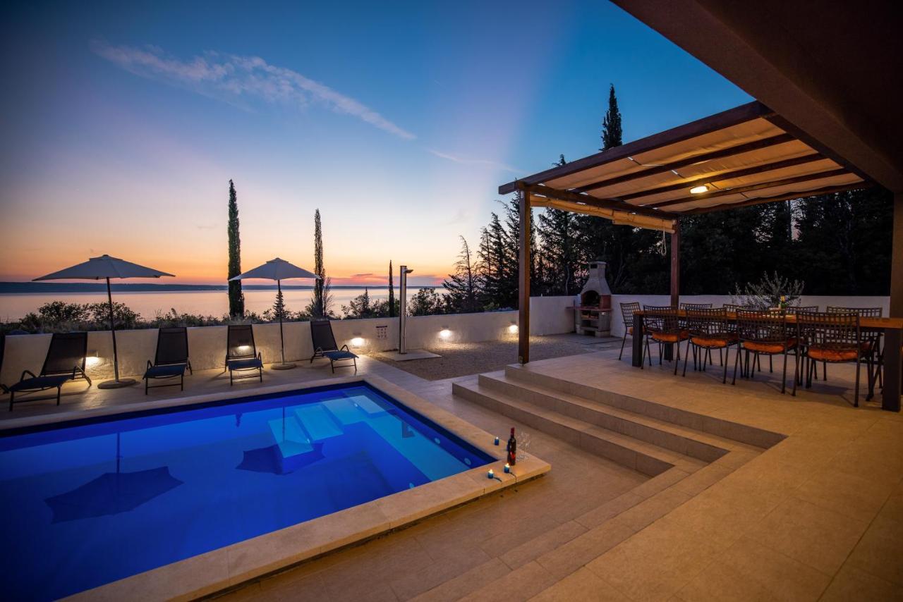 Villa Royal Promons - Heated Pool Starigrad Paklenica Esterno foto